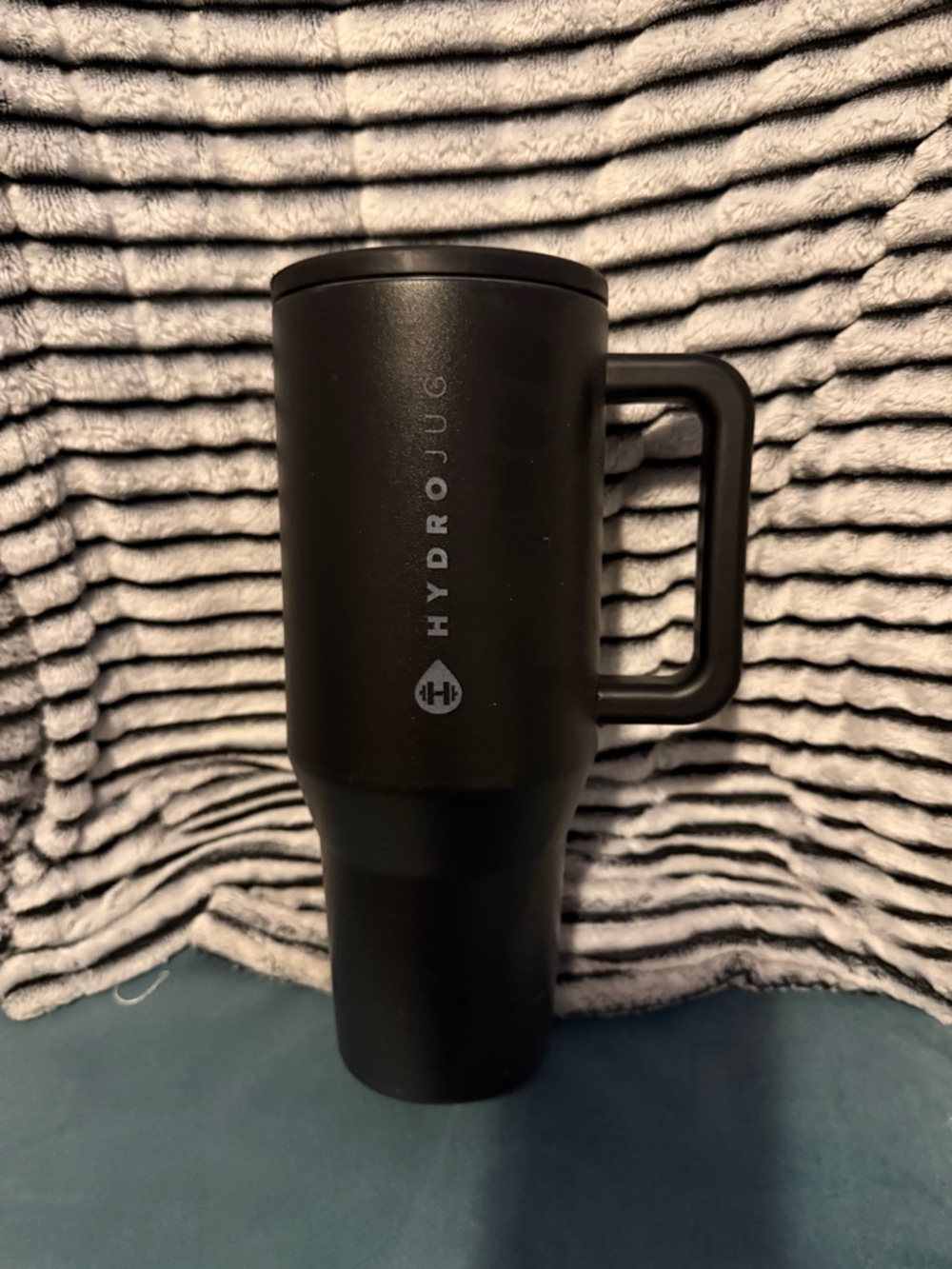 HydroJug Matte Black Traveler Mug with Handle
